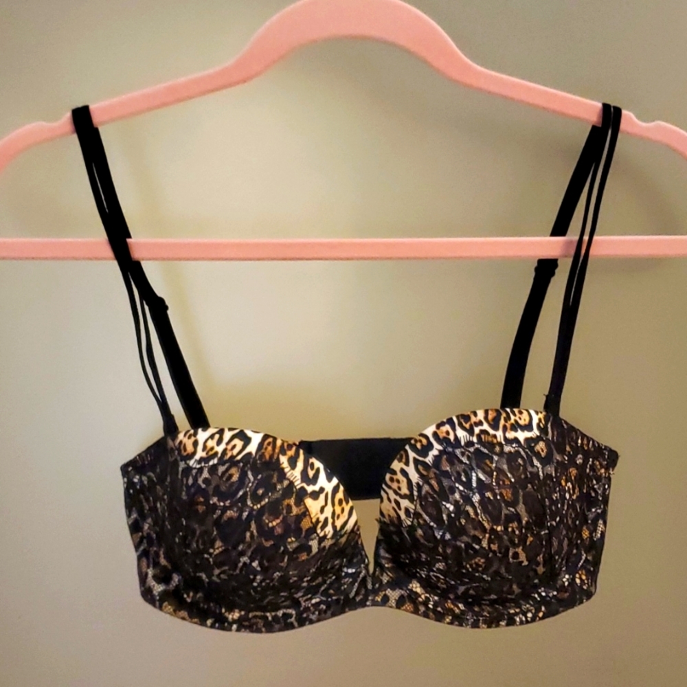 Victoria Secret 32C Animal Print Bra